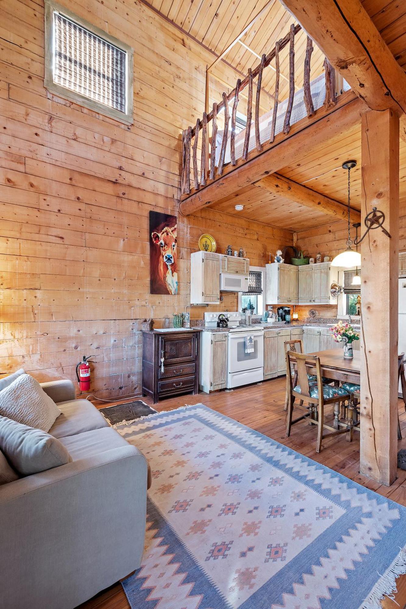 Mighty Oak Log Cabin Fredericksburg Exterior photo
